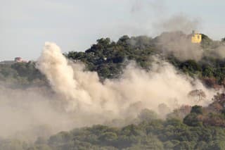 Izrael bombardoval Pásmo Gazy po vyhlásení, že Hamas je údajne pred rozpadom