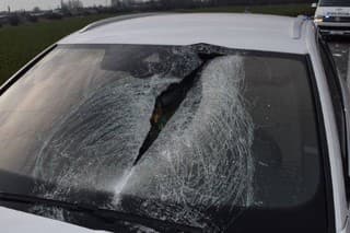 Uvoľnené kusy ľadu z áut zapríčinili v trnavskom regióne tri nehody