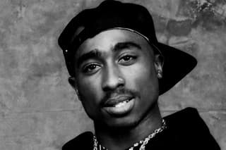Tupac Shakur († 25).
