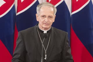 Na snímke bratislavský arcibiskup Stanislav Zvolenský. 