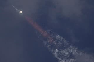 Megaraketa Starship spoločnosti SpaceX odštartovala na tretí testovací let.