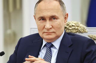 Putin si zaistil prezidentské kreslo na ďalších šesť rokov