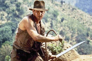 Harrison Ford sa bičom oháňal vo filme Indiana Jones a chrám skazy z roku 1984.