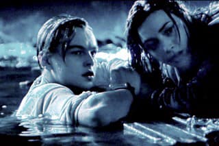 Slávna scéna s DiCapriom a Kate Winslet vyvolala diskusiu o veľkosti plávajúcej dosky.