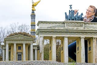Brandenburská brána: Patrí k najvýznamnejším pamätihodnostiam Berlína.