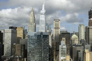Podľa úradov otriaslo husto obývanou metropolitnou oblasťou New Yorku zemetrasenie.