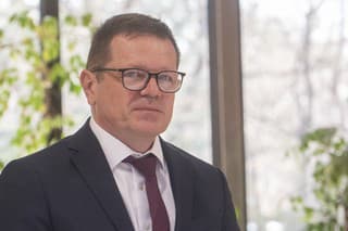 Na snímke podpredseda vlády SR pre Plán obnovy a odolnosti a využívanie eurofondov Peter Kmec.