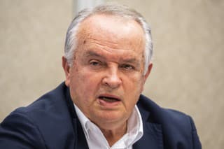 Europoslanec Miroslav Radačovský.