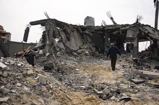Zničená infraštruktúra v Pásme Gaza.
