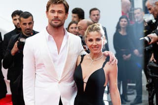 Elsa Pataky, manželka herca Chrisa Hemswortha, vyniesla na koberec šperky za 185-tisíc eur