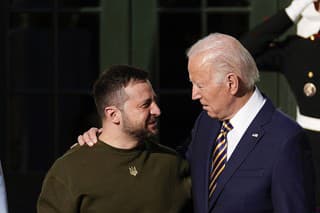Ukrajinský prezident Volodymyr Zelenskyj pricestoval 21. decembra 2022 do Washingtonu. Stretol sa s prezidentom USA Joeom Bidenom.