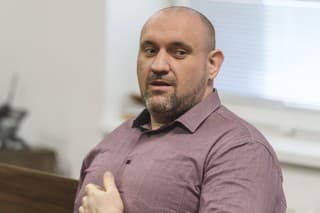 Na snímke obvinený Marián M. počas vynesenia rozsudku na Špecializovanom trestnom súde (ŠTS) v Pezinku 25. januára 2024.