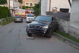 Polícia obvinila vodiča, opitý v Bánovciach nad Bebravou zrazil chodkyňu.