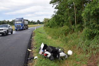 Dopravná nehoda motocyklistky na ceste č. 503 z obce Jakubov smerom na Záhorskú Ves.