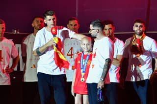 Kvôli výkrikom na oslavách čelia dve španielske hviezdy vyšetrovaniu UEFA.