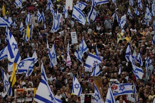 Státisíce ľudí sa zúčastnili masového protestu za prímerie v Pásme Gazy.