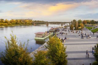 Holidays in Poland - boulevards on the Vistula River in Warsaw