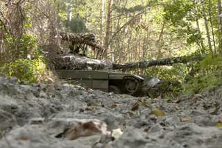 Tank ruskej armády v Kurskej oblasti na území Ruska