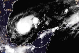 Tropická búrka Milton by sa mohla rýchlo stať silným hurikánom a v polovici týždňa zasiahnuť oblasti pri Mexickom zálive.