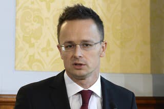 Na archívnej snímke maďarský minister zahraničných vecí Péter Szijjártó. 