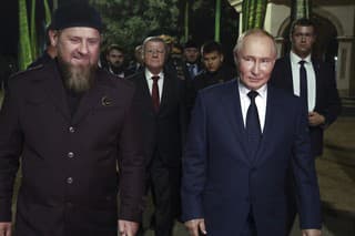 Vladimir Putin (vpravo) a čečenský vodca Ramzan Kadyrov 