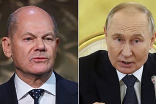 Nemecký kancelár Olaf Scholz (vľavo) a ruský prezident Vladimir Putin. 