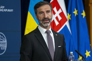 Na snímke minister zahraničných vecí a európskych záležitostí SR Juraj Blanár (Smer-SD).