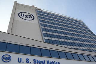 V U. S. Steel majú čoraz menej objednávok, no náklady zostávajú  rovnaké, a preto klesá zisk.