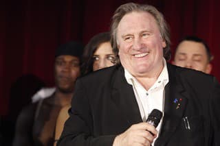 75-ročný Depardieu bol v roku 2020 obvinený zo znásilnenia.