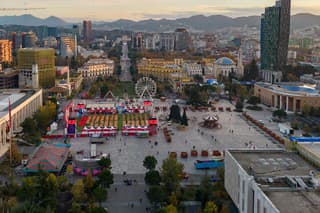 Hlavné mesto Albánska, Tirana.