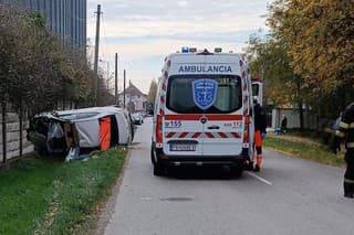 Polícia vyšetruje nehodu v Čiližskej Radvani