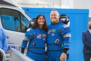 Predtým. Sunita Williams a Barry Wilmore pred letom nemali ani tušenia, čo ich vo vesmíre čaká.