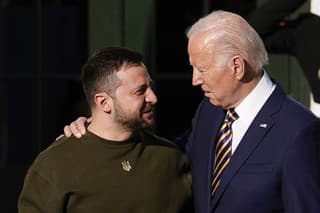 Ukrajinský prezident Volodymyr Zelenskyj pricestoval 21. decembra 2022 do Washingtonu. Stretol sa s prezidentom USA Joeom Bidenom.