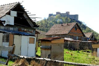 V Krásnohorskom podhradí sa kvôli pozemkom vyostruje situácia.