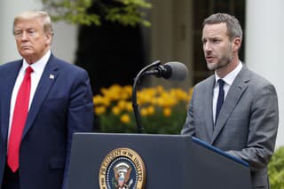 Donald Trump a Adam Boehler.