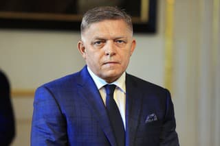 Fico tvrdí, že Zelenskyj úmyselne poškodzuje slovenské verejné financie.