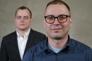Andrej Tichý v Diskusnom klube so Šimonom Ždárským. 