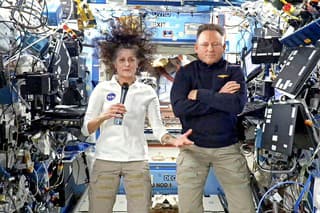 Suni Williams a Butch Wilmore sú na ISS už takmer osem mesiacov.