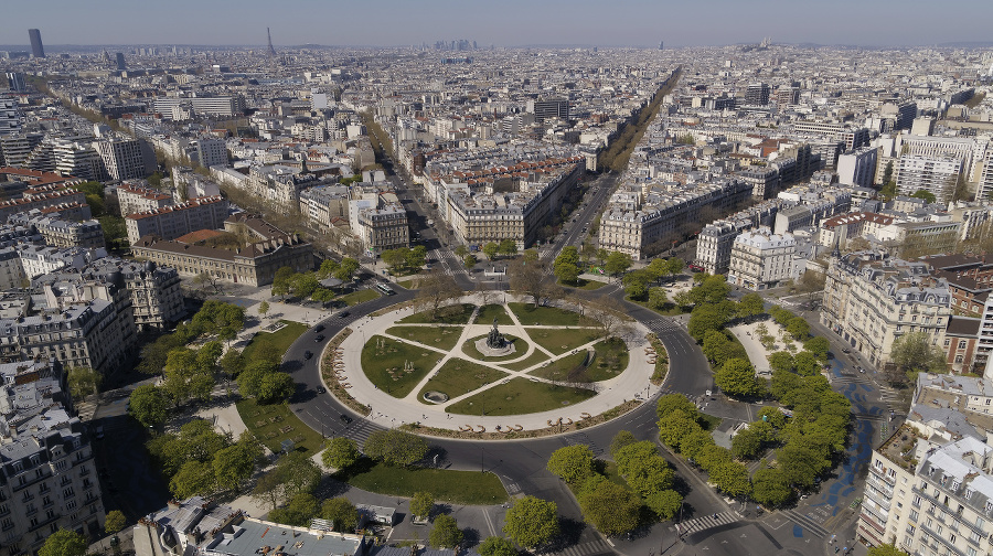 Paríž počas epidémie koronavírusu.