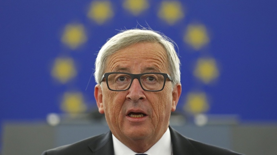Juncker počas prejavu o stave únie.