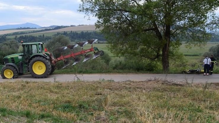 Motorkár Ján narazil do