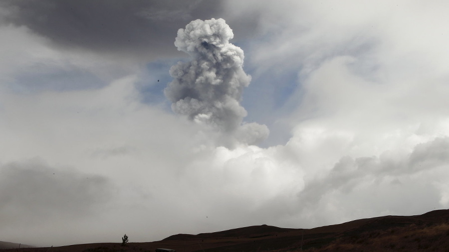 Sopka Cotopaxi znepokojila ekvádorskú