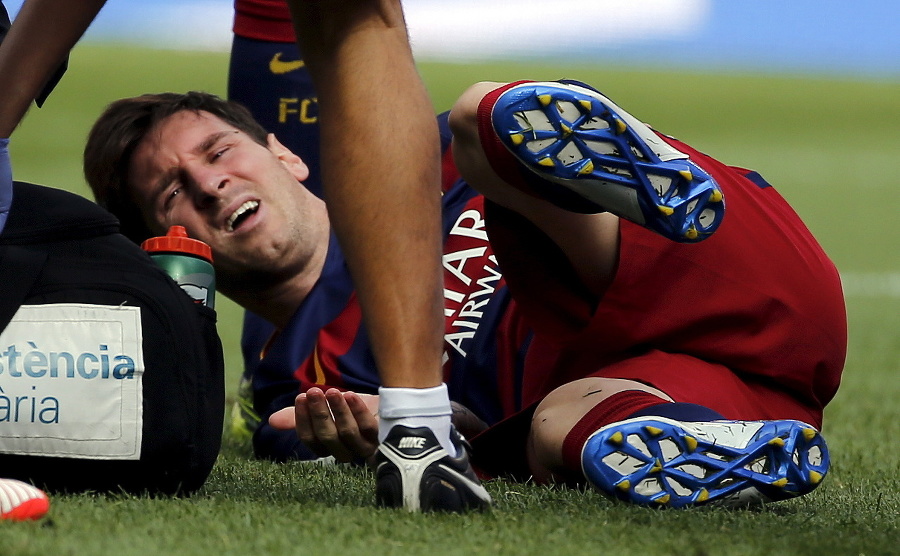 Messi pre zranenie kolena