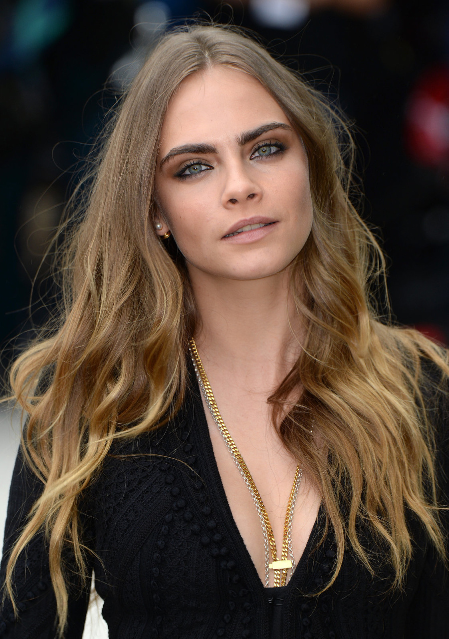 Modelka Cara Delevingne