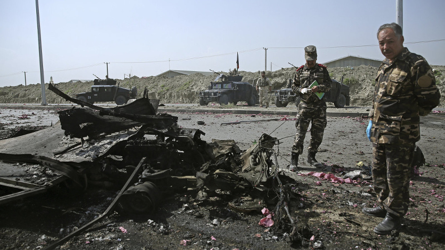 Afganskí ozbrojenci zaútočili raketami