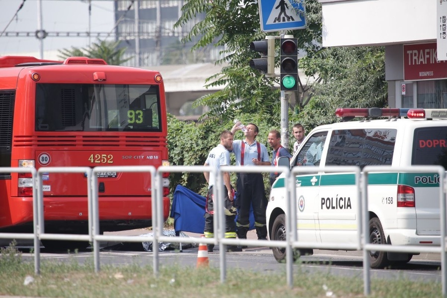 Zrážka s autobusom sa