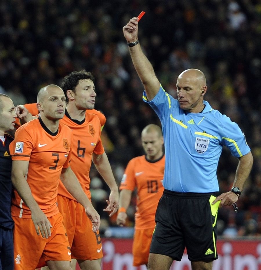 Anglický arbiter Howard Webb