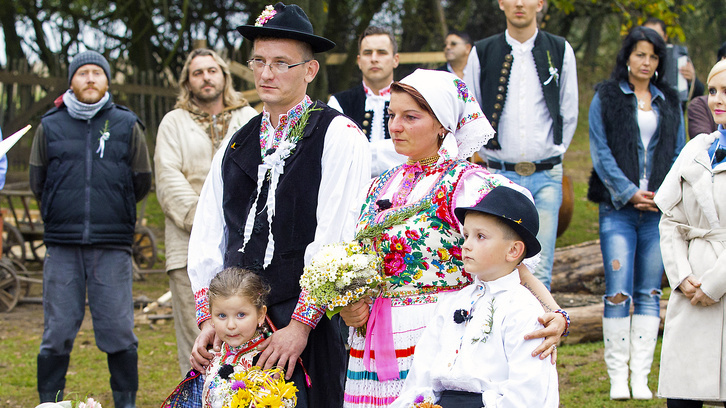 Svedkami páru boli moderátorka