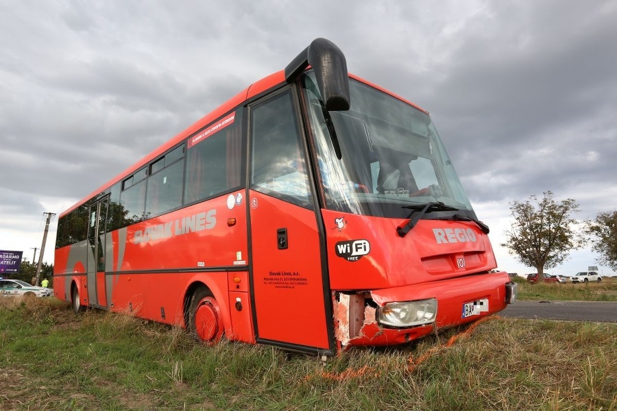 V autobuse sa ťažko