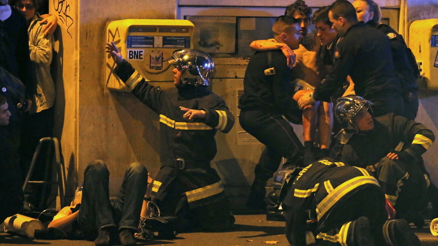 Teroristický masaker v Paríži.